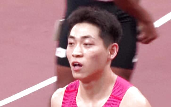 成都蓉城官宣签下德布劳内 续约补强引爆球迷
